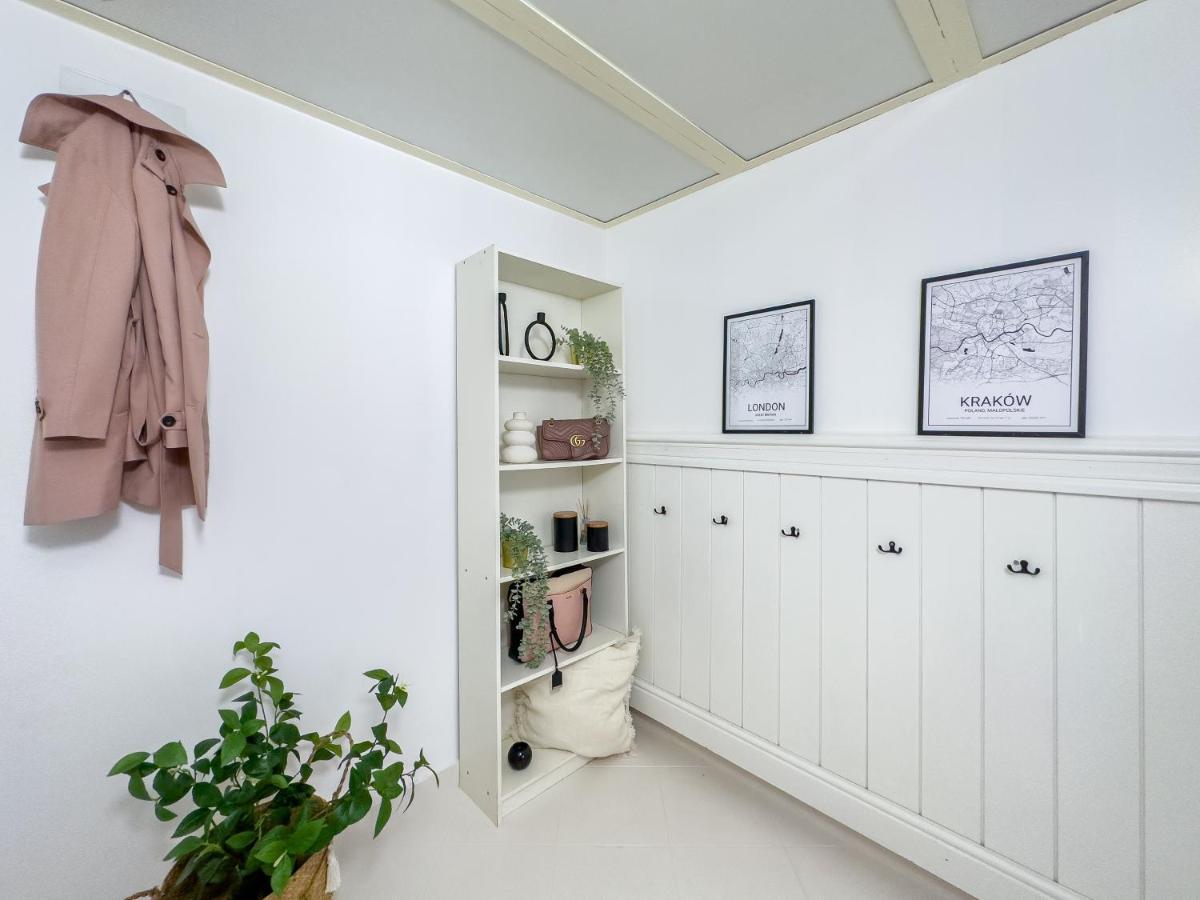 Apartament Przy Rynku Dluga 23 คราคูฟ ภายนอก รูปภาพ